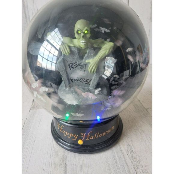 Gemmy snow globe zombie Halloween tornado home decor animated light up - Picture 8 of 9